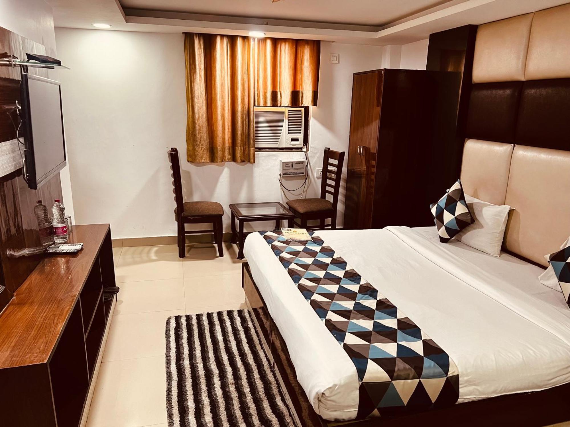 Hotel Vista Premium Tark A Family Hotel Near Igi Airport Delhi New Delhi Exterior photo