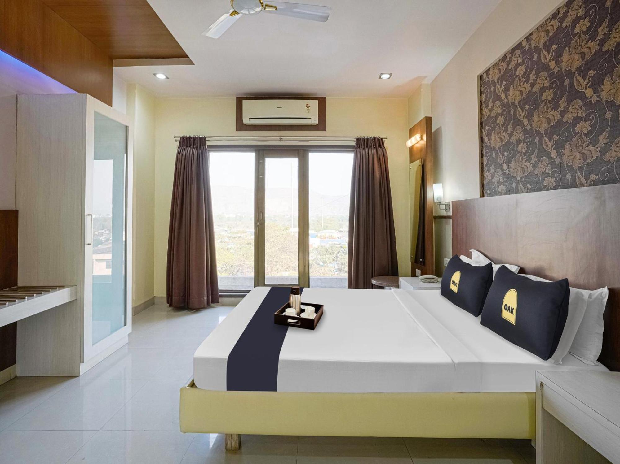 Hotel Vista Premium Tark A Family Hotel Near Igi Airport Delhi New Delhi Exterior photo