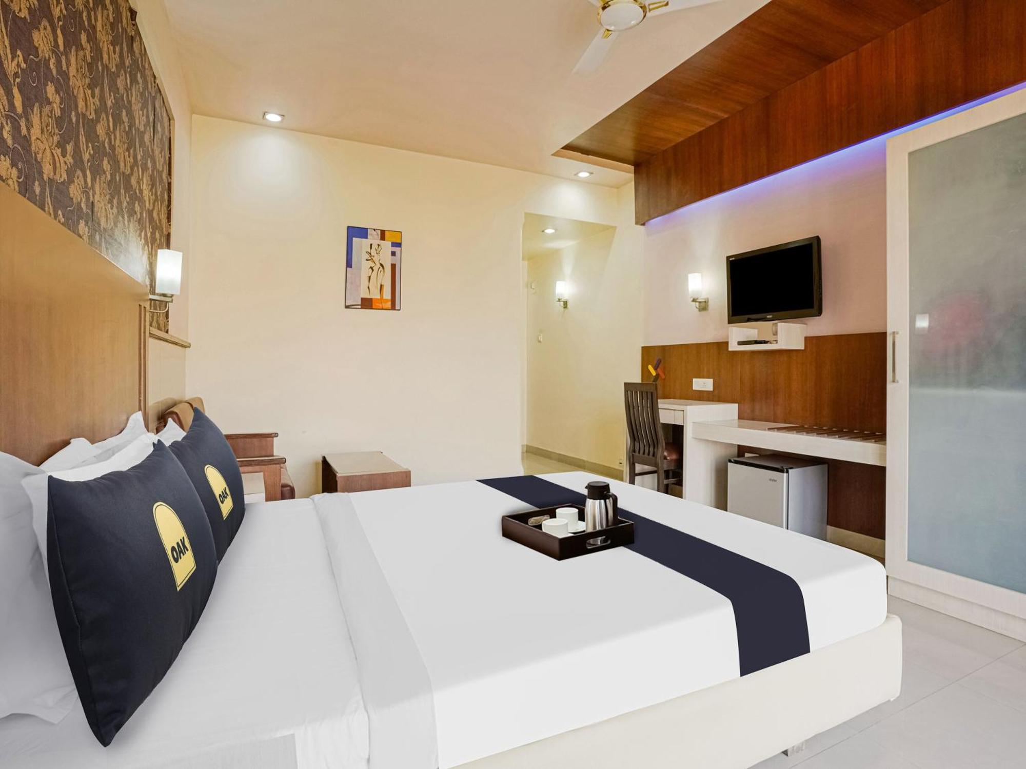 Hotel Vista Premium Tark A Family Hotel Near Igi Airport Delhi New Delhi Exterior photo